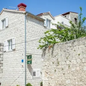 Apartment Ivomar, Trogir