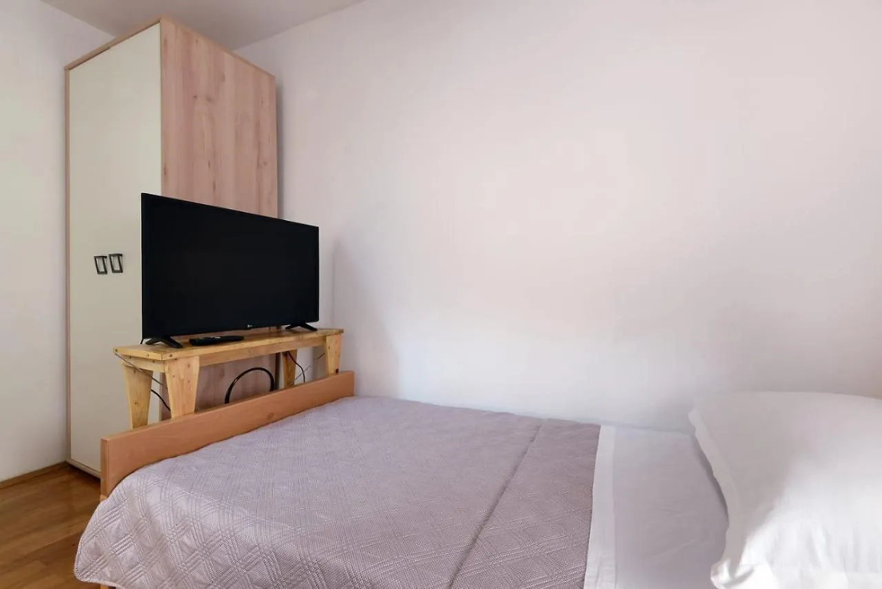 Sara Apartment Trogir
