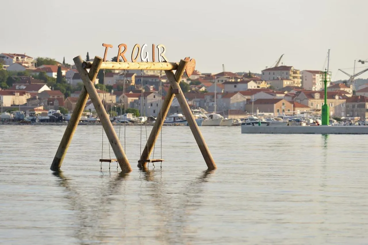 Sara Apartment Trogir